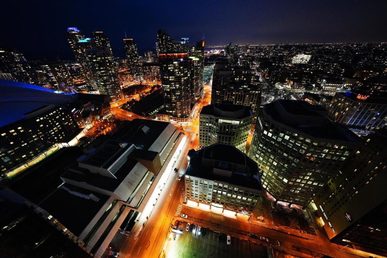 Grand Royal Condos - Cn Tower Toronto Eksteriør billede