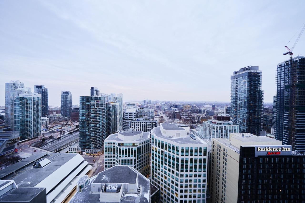 Grand Royal Condos - Cn Tower Toronto Eksteriør billede