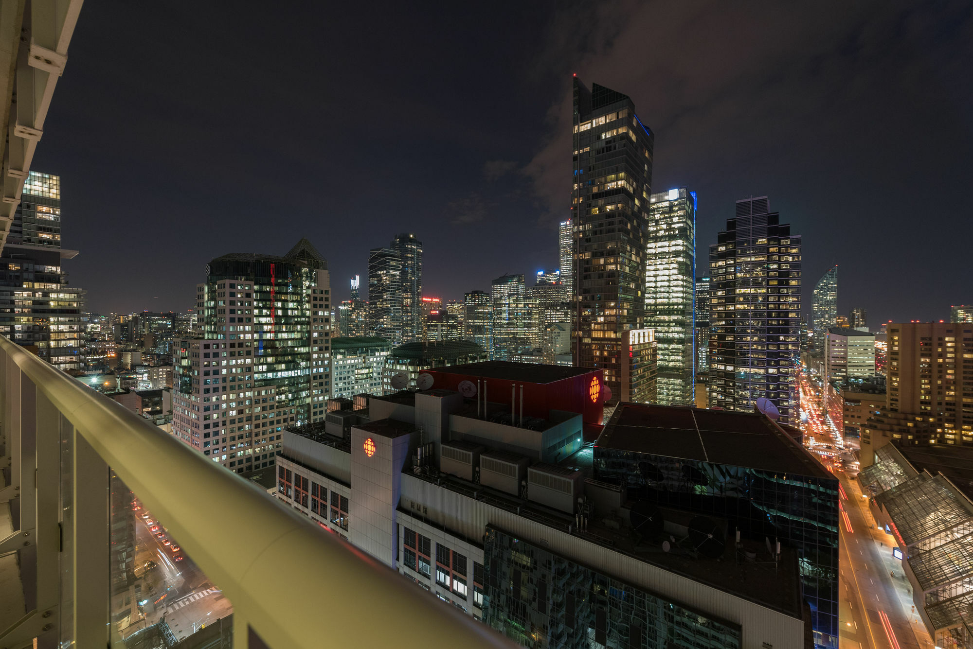 Grand Royal Condos - Cn Tower Toronto Eksteriør billede